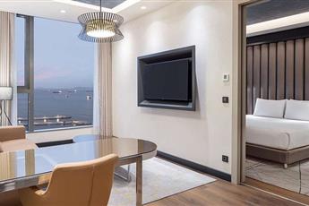 Hilton Istanbul Bakirkoy 5*