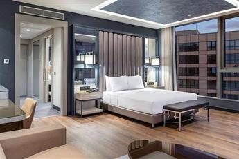 Hilton Istanbul Bakirkoy 5*