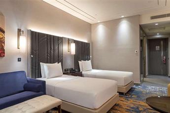 Hilton Istanbul Bakirkoy 5*