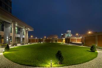 Hilton Istanbul Bakirkoy 5*