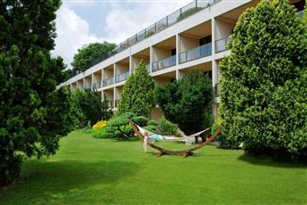 Hilton Istanbul Bosphorus Hotel 5*