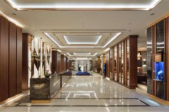 Hilton Istanbul Maslak 5*