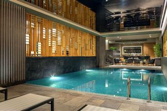 Hilton Istanbul Maslak 5*