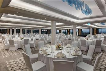 Hilton Istanbul Maslak 5*