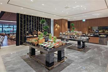 Hilton Istanbul Maslak 5*