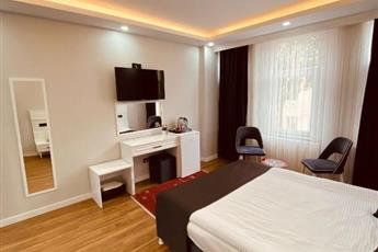 Hodegon Suite Hotel 4*