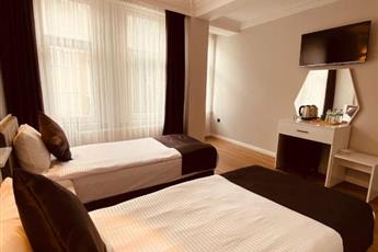 Hodegon Suite Hotel 4*