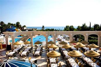 Holiday Garden Resort 5*