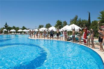 Holiday Garden Resort 5*