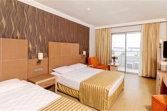 Holiday Garden Resort 5*