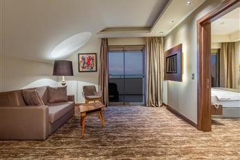 Holiday Inn Antalya Lara