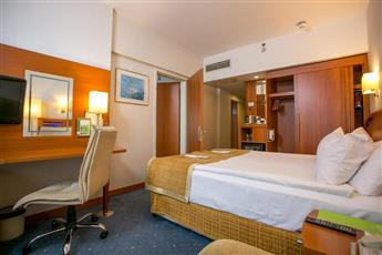 Holiday Inn Istanbul City by IHG 5*
