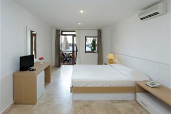 Holiday Inn Resort Bodrum 4* (ex. Bodrum Bay Resort)