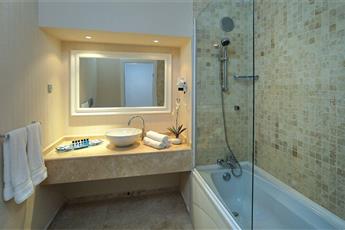 Holiday Inn Resort Bodrum 4* (ex. Bodrum Bay Resort)