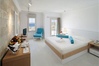 Holiday Inn Resort Bodrum 4*