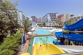 Holiday Park Resort 5*
