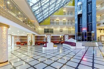 Holiday Park Resort 5*