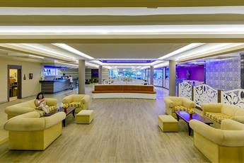 Holiday Park Resort 5*