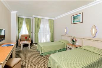 Holiday Park Resort 5*