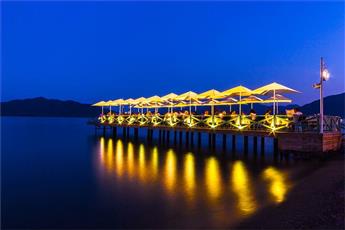 Honeymoon Beach Hotel 3*