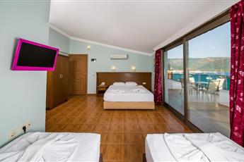 Honeymoon Beach Hotel 3*