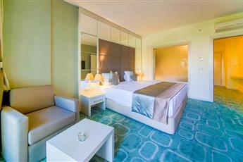 Horus Paradise Luxury Resort