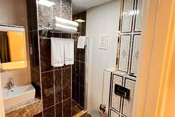 Hotel Black Tulip 4*