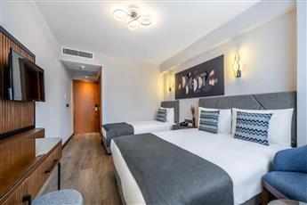 Hotel Bristol