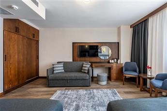 Hotel Bristol