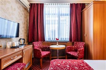Hotel Bristol