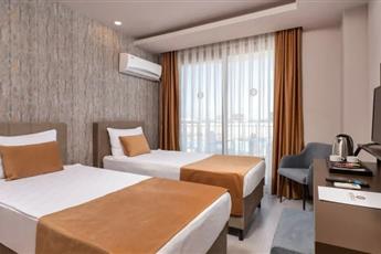 Hotella Resort & Spa 4*