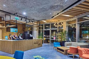 Ibis Istanbul Airport 4*