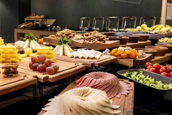 Ibis Istanbul Sisli 4*