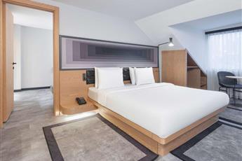 Ibis Istanbul Sisli 4*