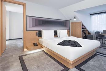 Ibis Istanbul Sisli 4*