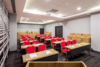 Ibis Istanbul West 3*