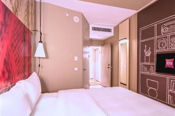 Ibis Istanbul West 3*
