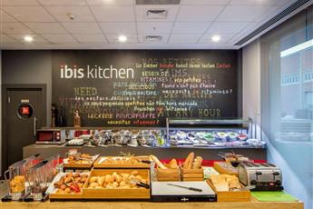 Ibis Istanbul West 3*