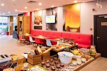 Ibis Istanbul West 3*