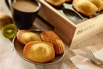 Ibis Istanbul West 3*