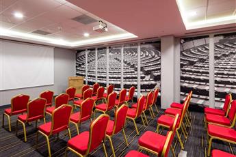 Ibis Istanbul West 3*