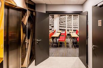 Ibis Istanbul West 3*