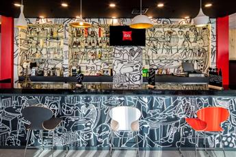 Ibis Istanbul West 3*