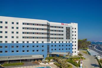 Ibis Istanbul Zeytinburnu Hotel 3*