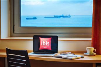 Ibis Istanbul Zeytinburnu Hotel 3*