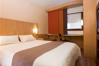 Ibis Istanbul Zeytinburnu Hotel 3*