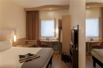 Ibis Istanbul Zeytinburnu Hotel 3*