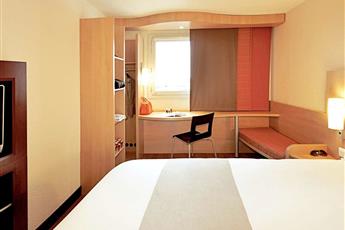 Ibis Istanbul Zeytinburnu Hotel 3*