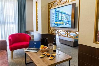 Ibis Styles Istanbul Bomonti 4*