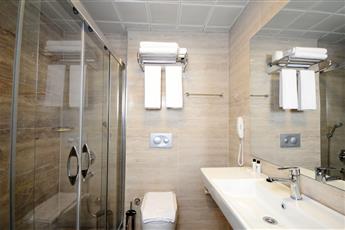 Idas Hotel - Adults Only 16+